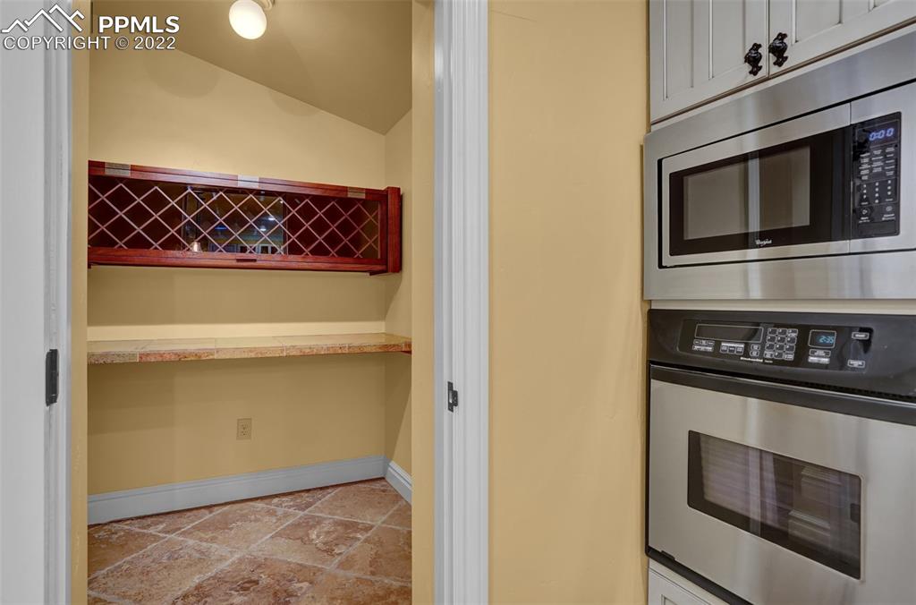 Listing 5765316, Image 14 of 29