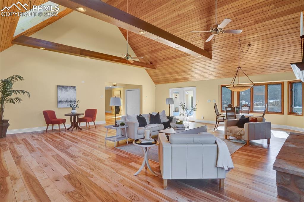 Listing 5765316, Image 6 of 29