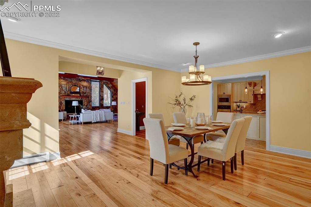Listing 5765316, Image 9 of 29