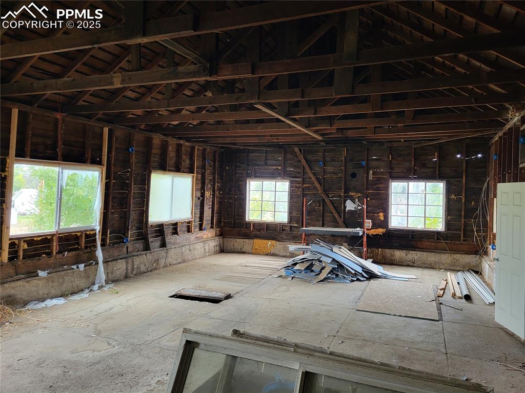 Image 2 of 11: Other