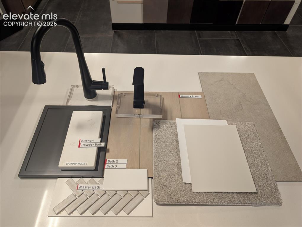 Image 2 of 2: Interior color selections