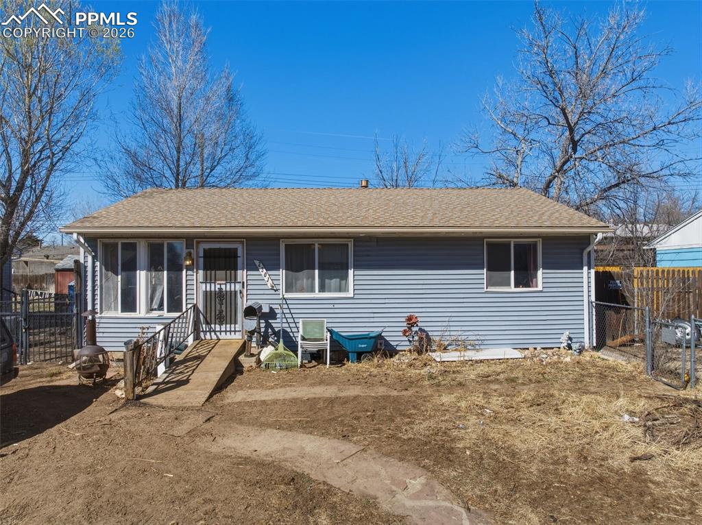 Image 2 of 24: Front of Structure