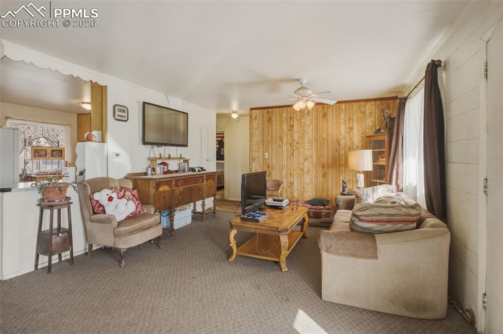 Image 7 of 24: Living Room