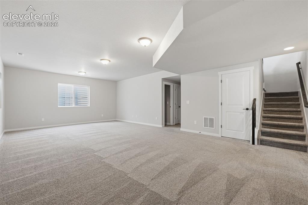 Image 20 of 33: Huge basement with natural lighting!