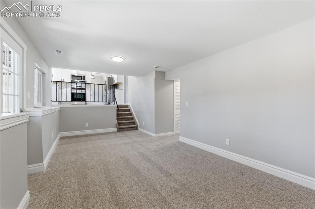 Image 18 of 37: Living Room