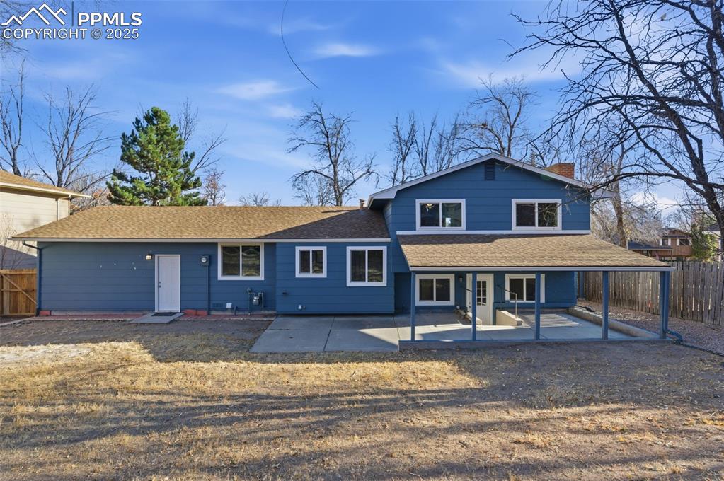 Image 35 of 37: Front of Structure