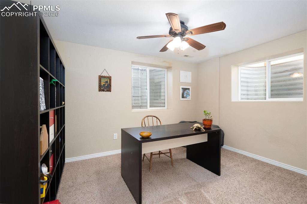 Image 19 of 26: Bedroom