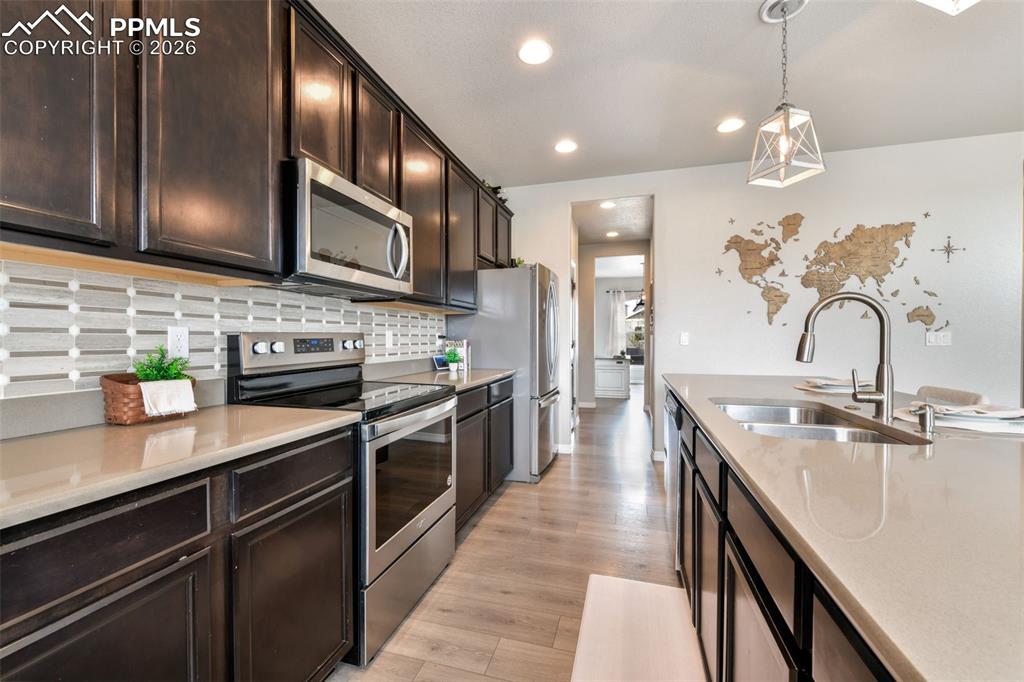 Image 12 of 50: No Description Available