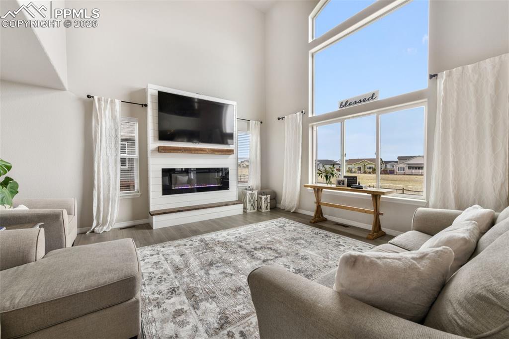 Image 17 of 50: No Description Available