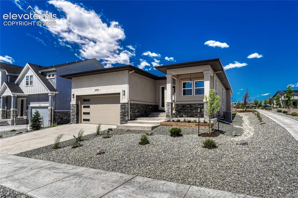 Image 1 of 50: Front of House