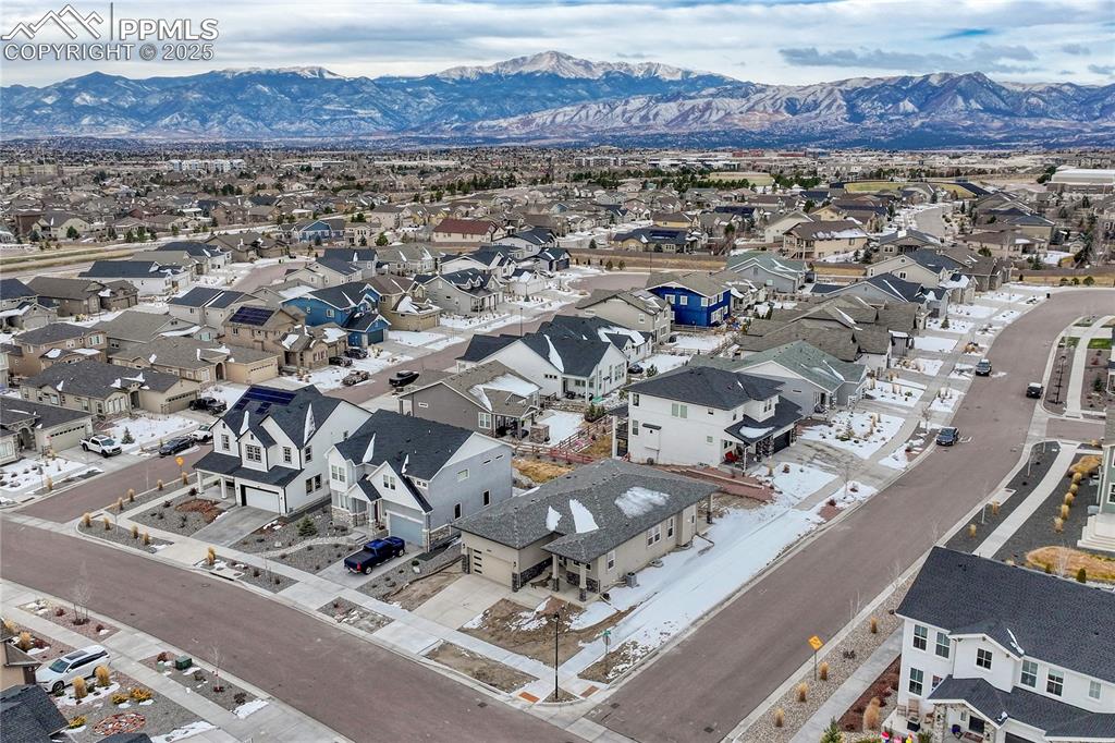 Image 48 of 50: Neighborhood Views!