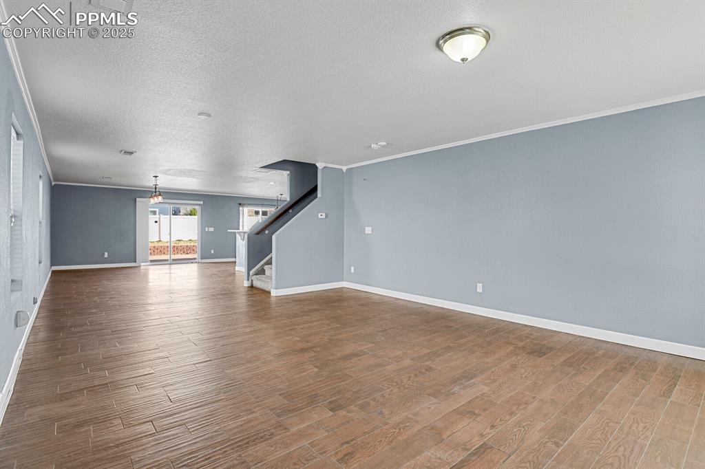 Image 5 of 49: Living Room