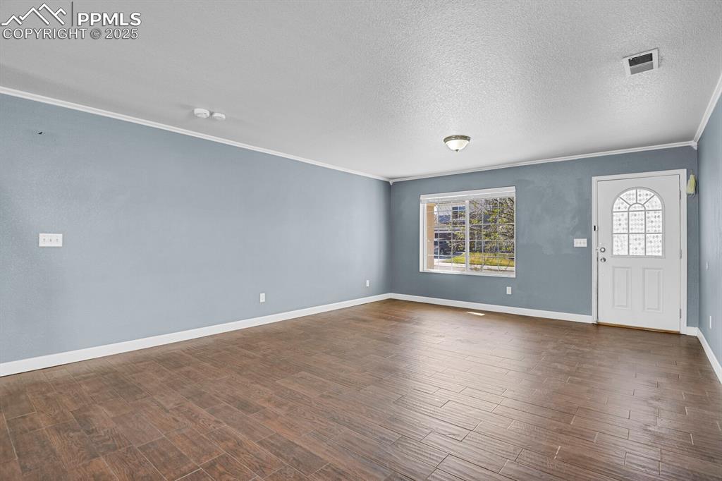 Image 8 of 49: Living Room