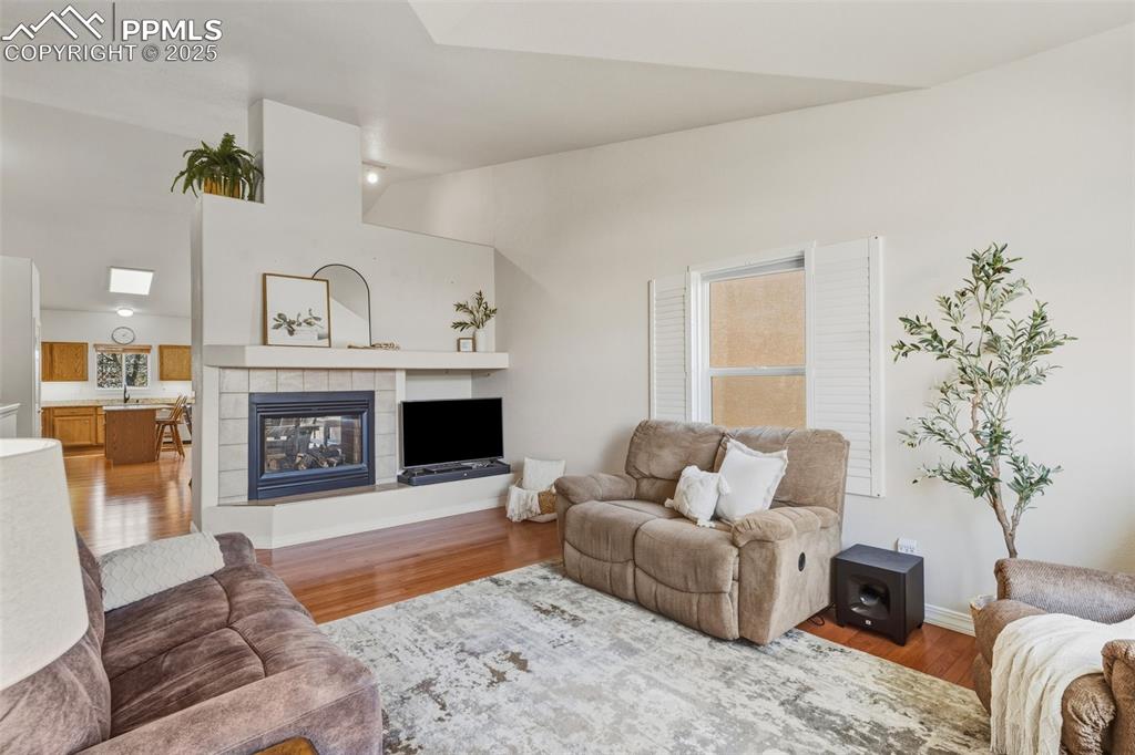 Image 7 of 47: Living Room