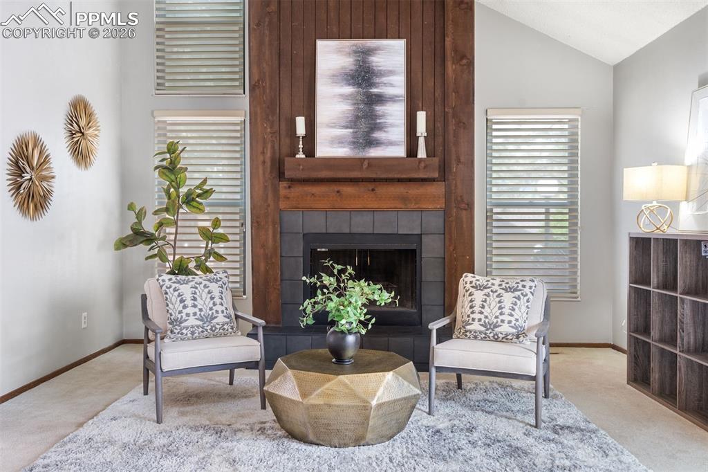 Image 13 of 41: Sitting Room