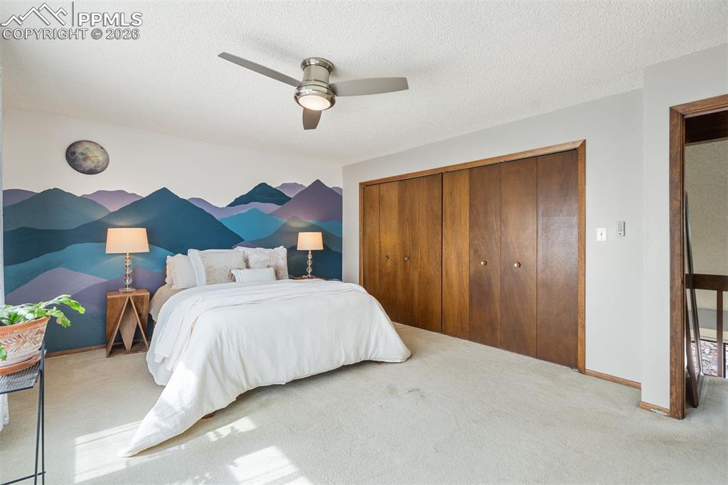 Image 27 of 41: Bedroom