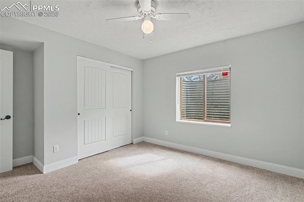 Image 21 of 35: Bedroom