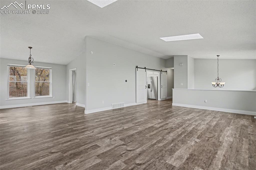 Image 3 of 35: Living Room