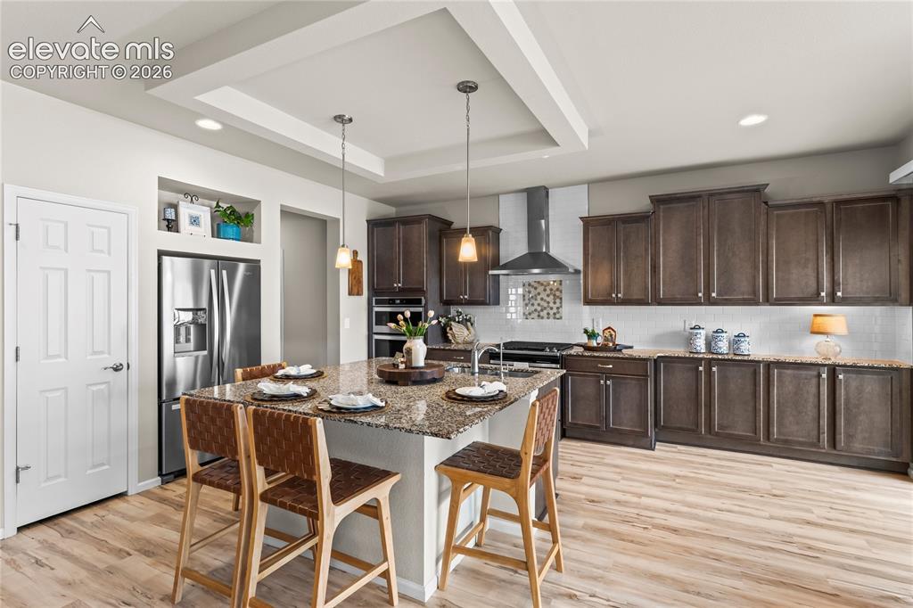Image 14 of 36: Kitchen