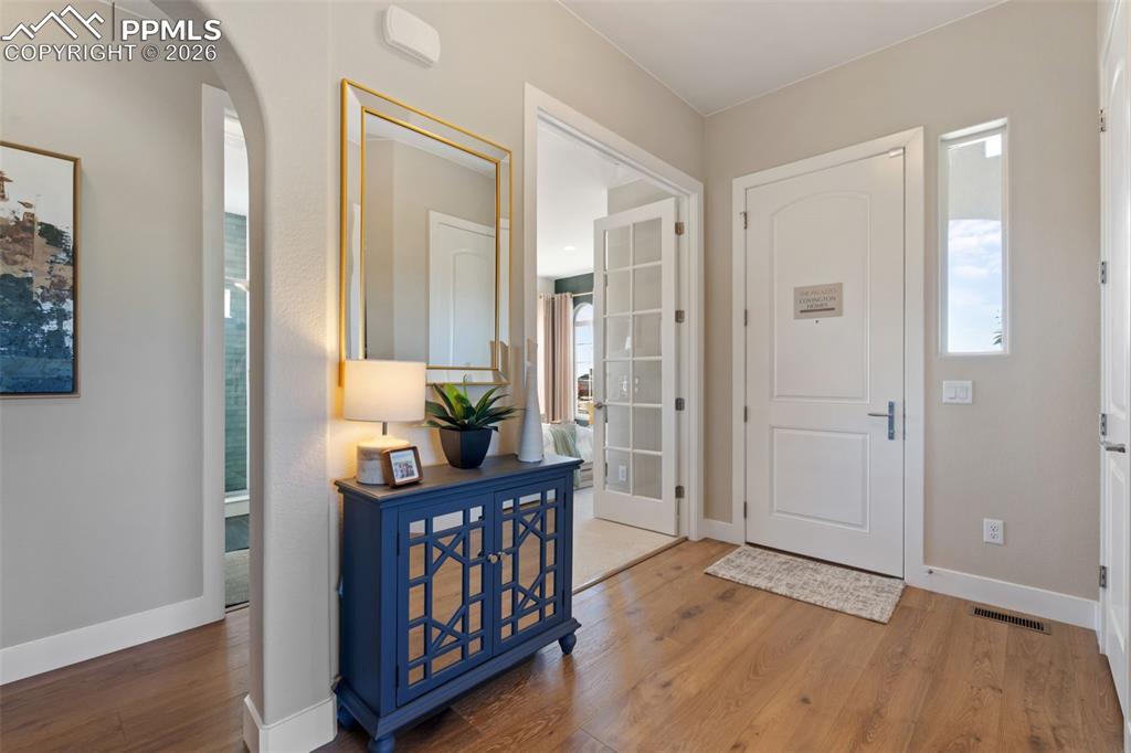 Image 2 of 50: Entry