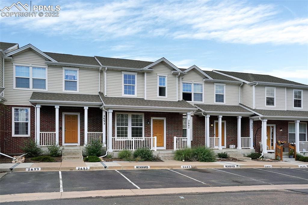 Listing 5788356, Image 2 of 24