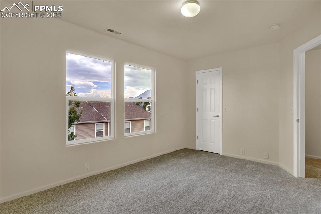 Listing 5788356, Image 20 of 24