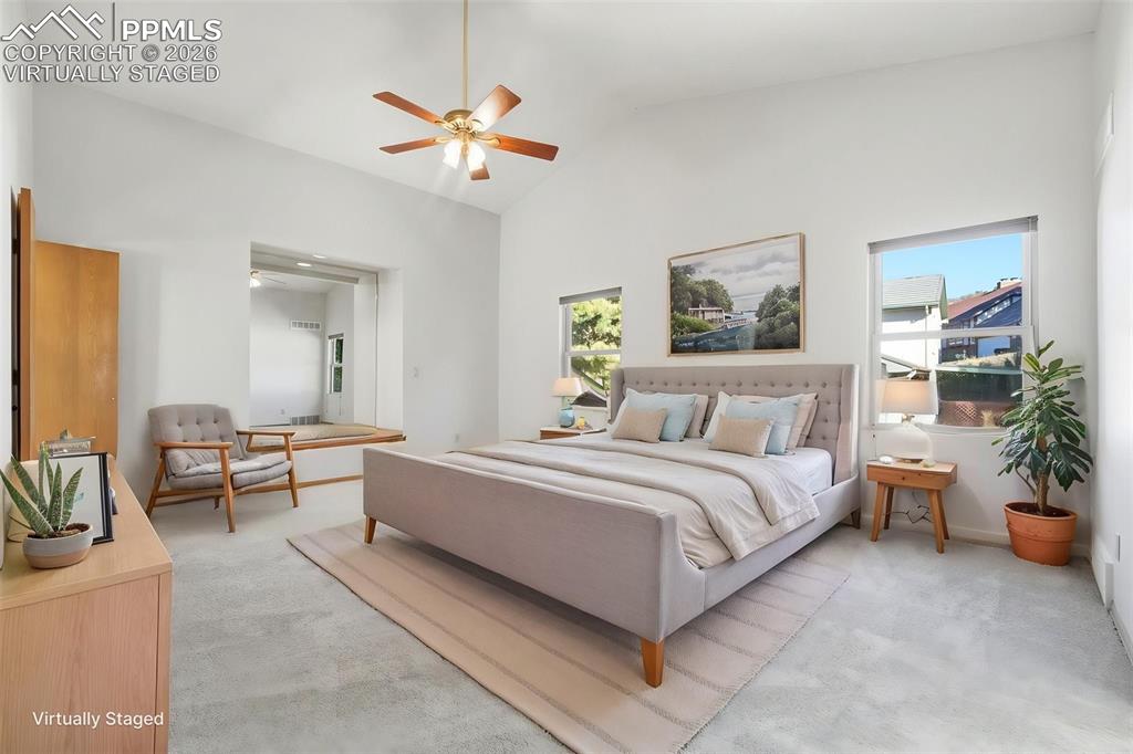 Image 18 of 50: Virtually Staged