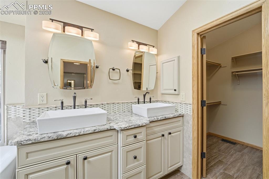 Image 24 of 50: Master Bathroom