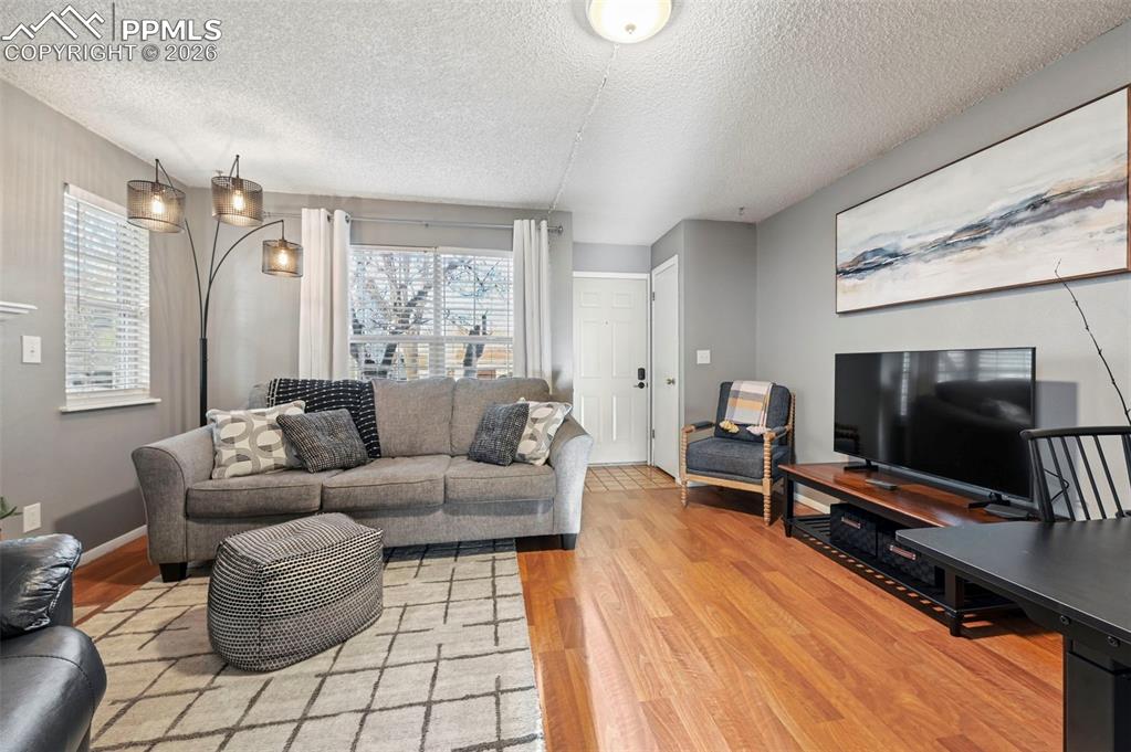 Image 3 of 22: Living Room