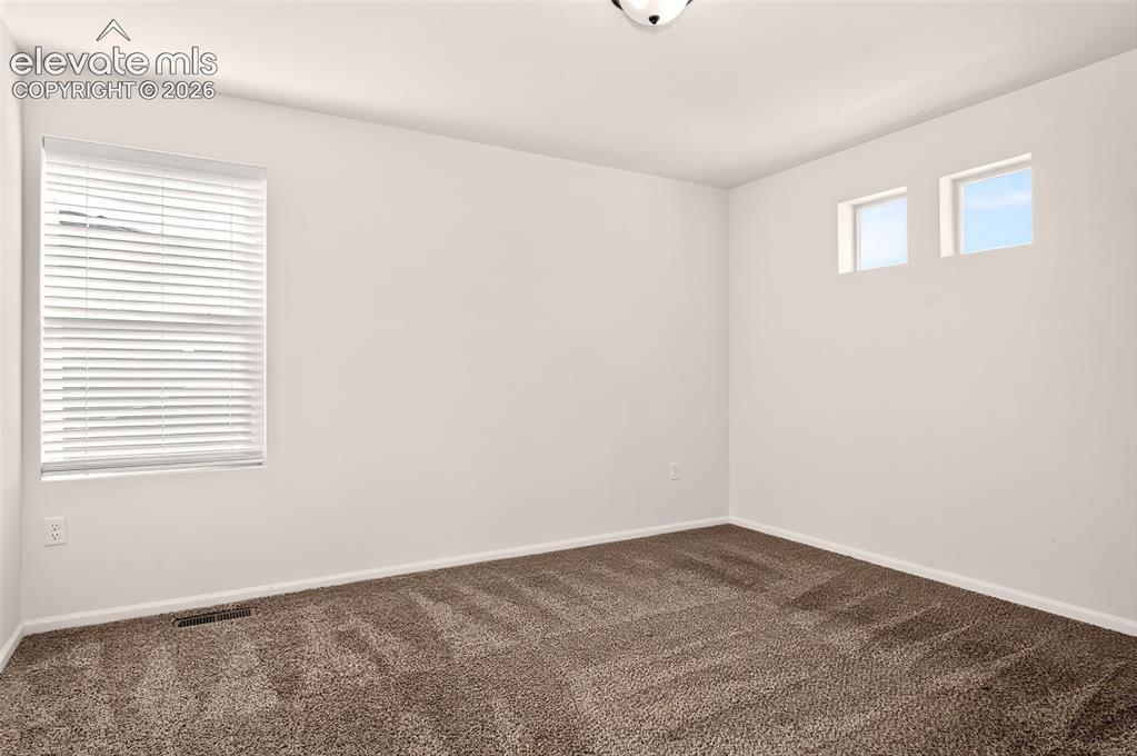 Image 31 of 49: Bedroom