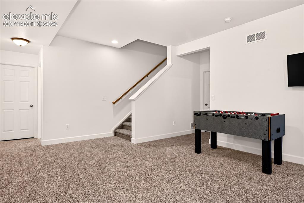 Image 35 of 49: Family Room