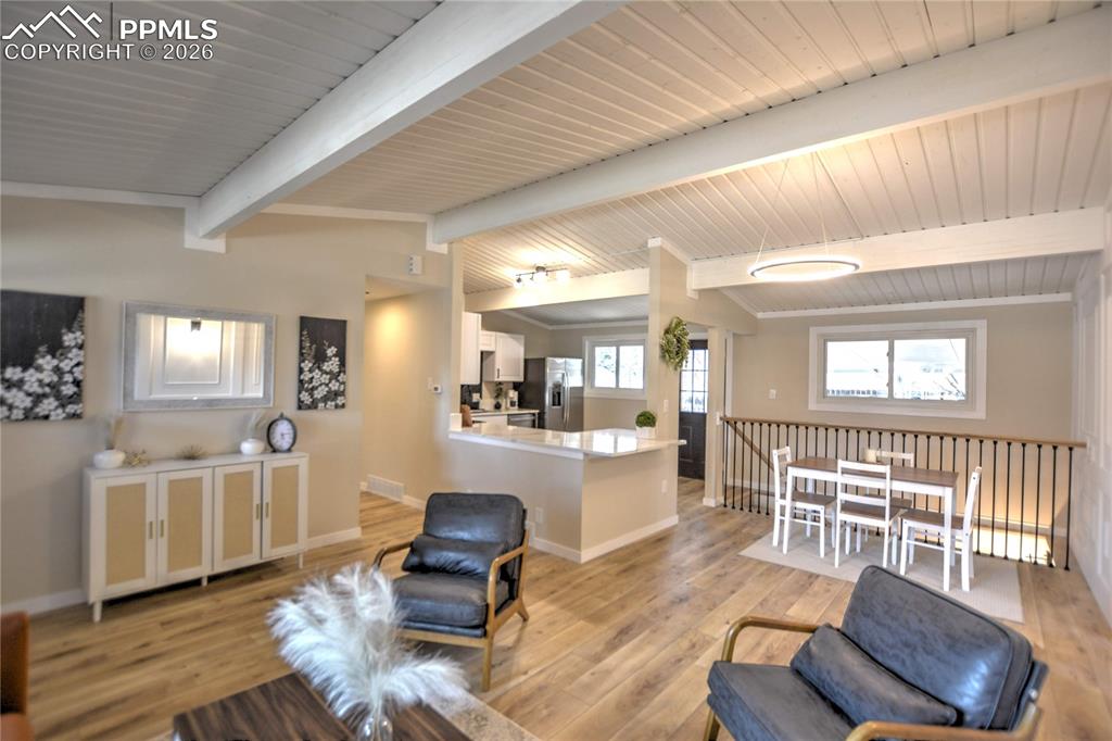 Image 4 of 33: Living Room