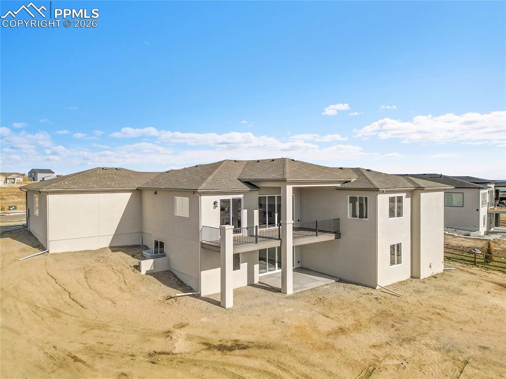 Image 42 of 46: Back of Structure