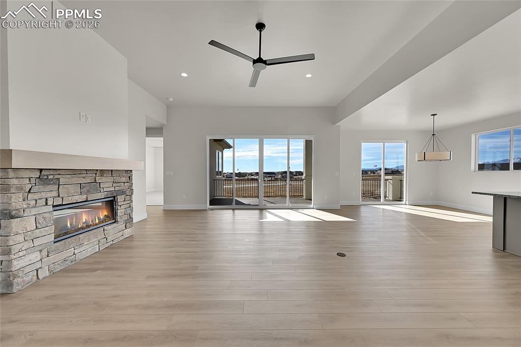 Image 5 of 46: Living Room