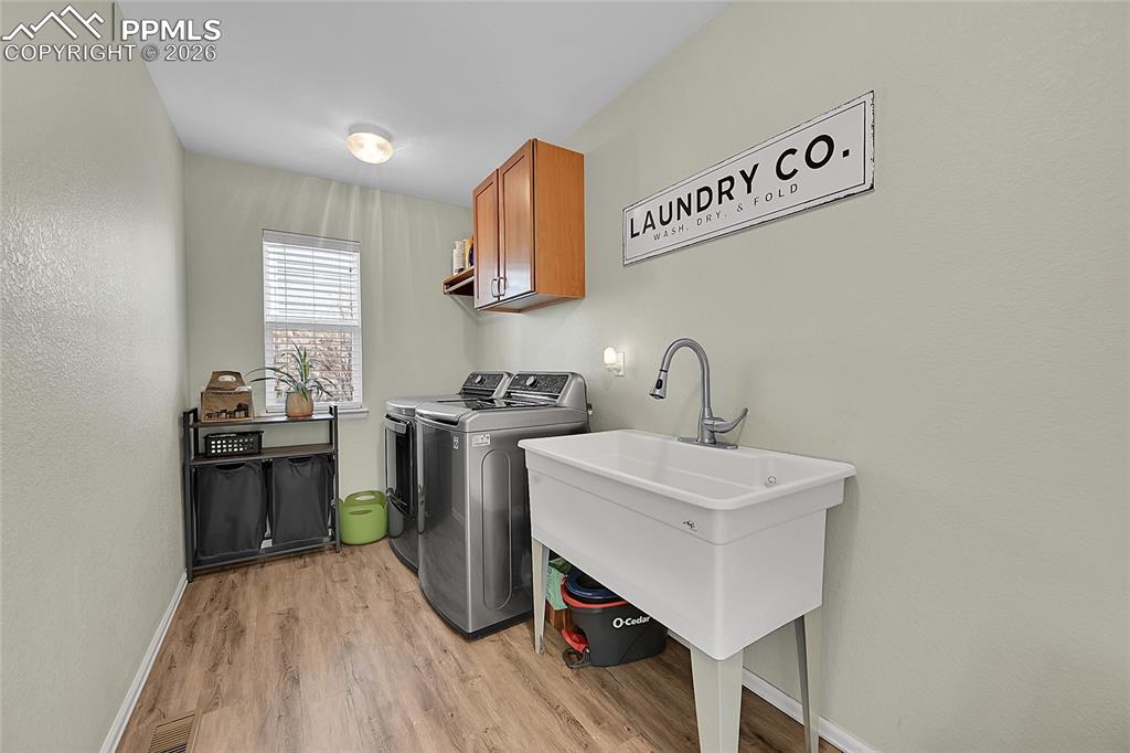 Image 14 of 44: Laundry