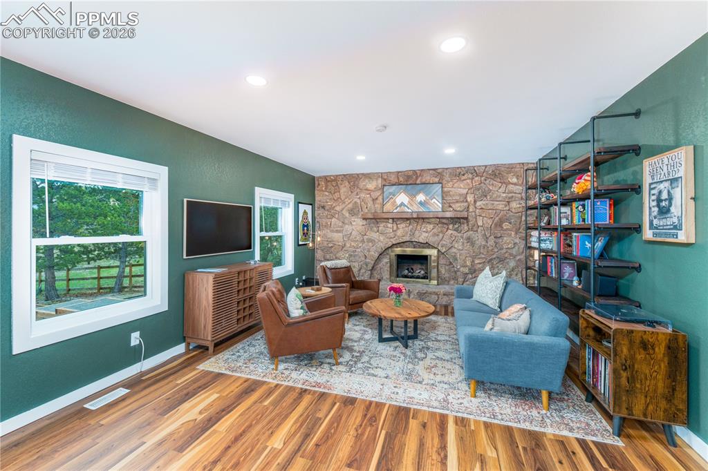 Image 12 of 49: Living Room