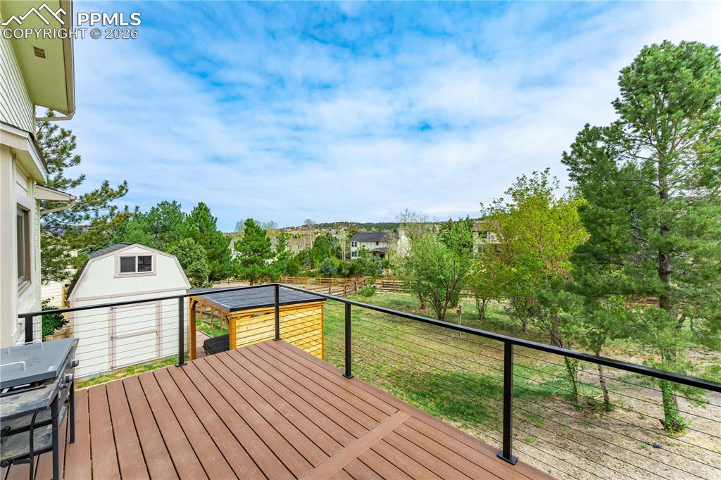 Image 43 of 49: Deck