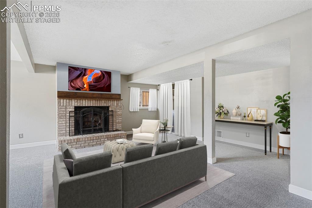 Image 17 of 30: Virtually Staged