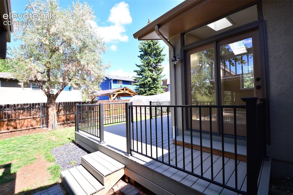 Image 10 of 33: Deck from the sunroom