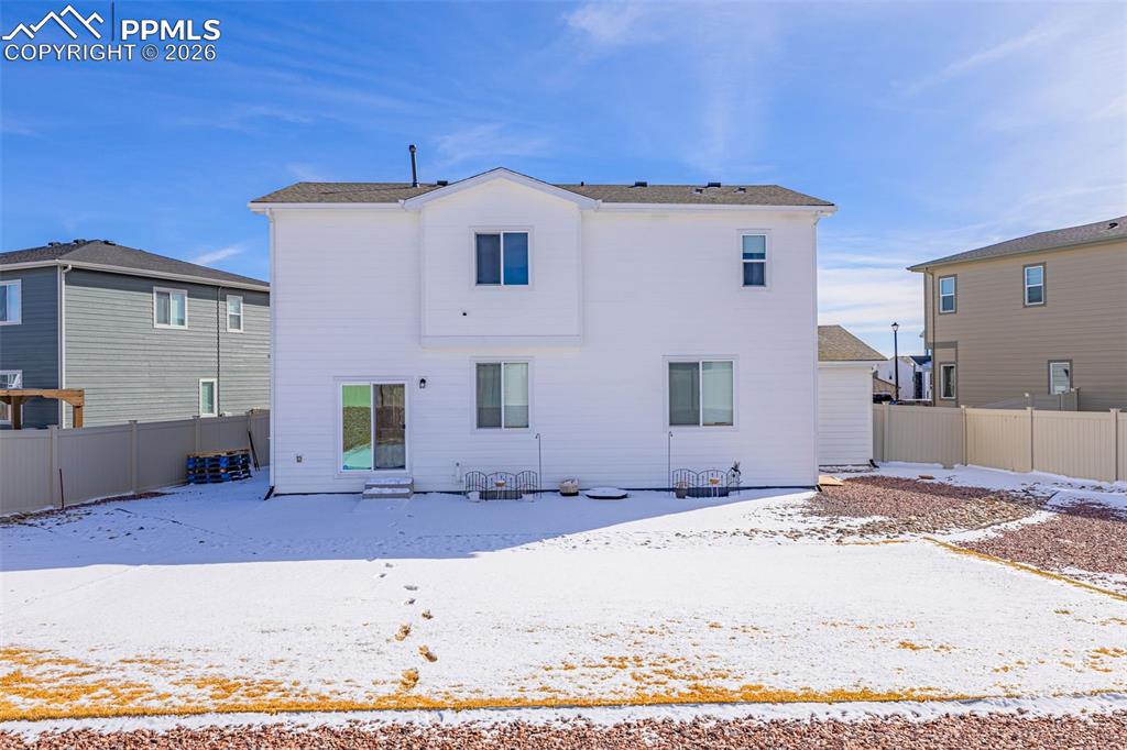 Image 32 of 46: Back of Structure