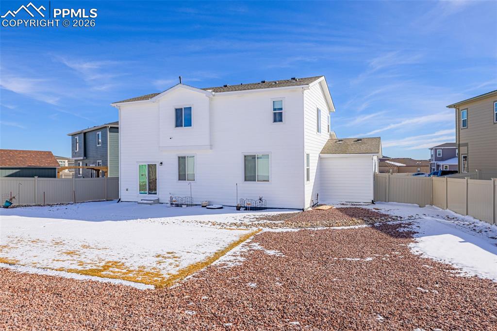 Image 33 of 46: Back of Structure