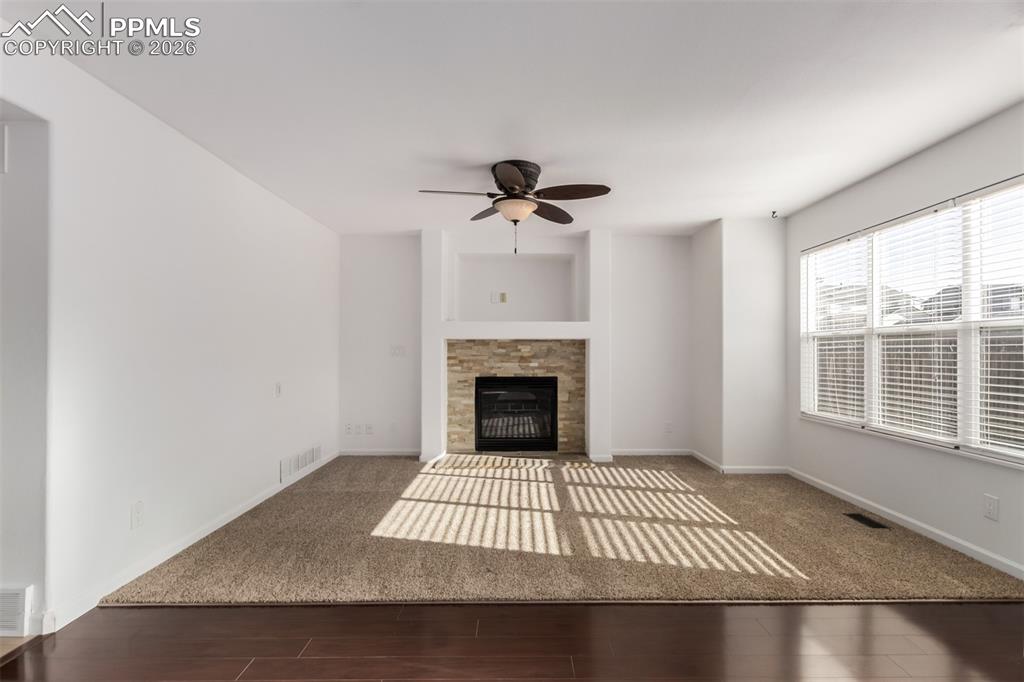 Image 12 of 49: Living Room