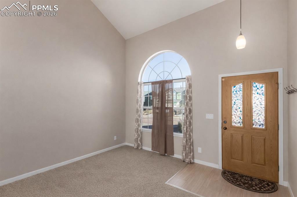 Image 8 of 49: Entry