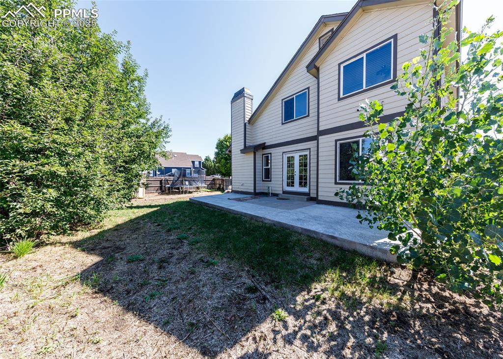 Image 46 of 48: Back of Structure