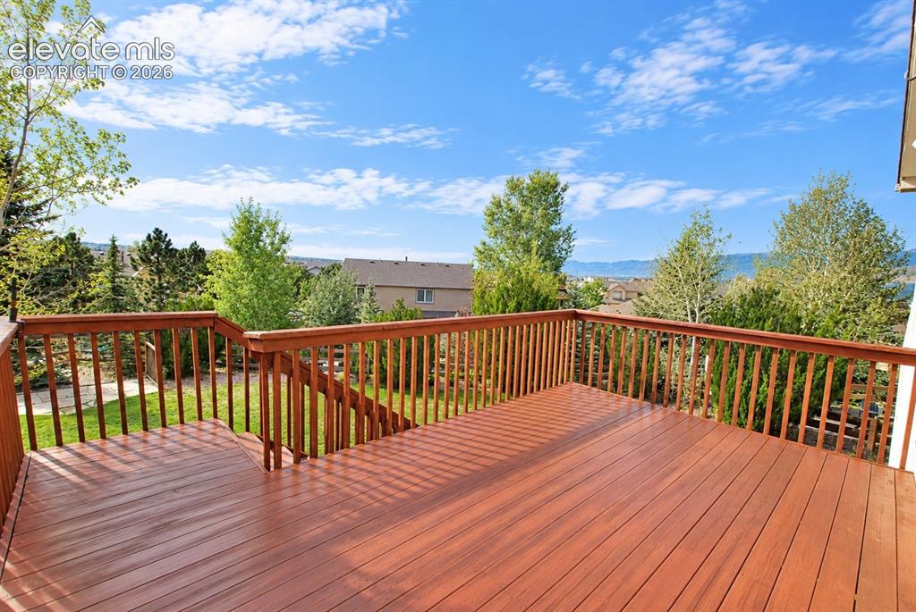 Image 42 of 49: Deck