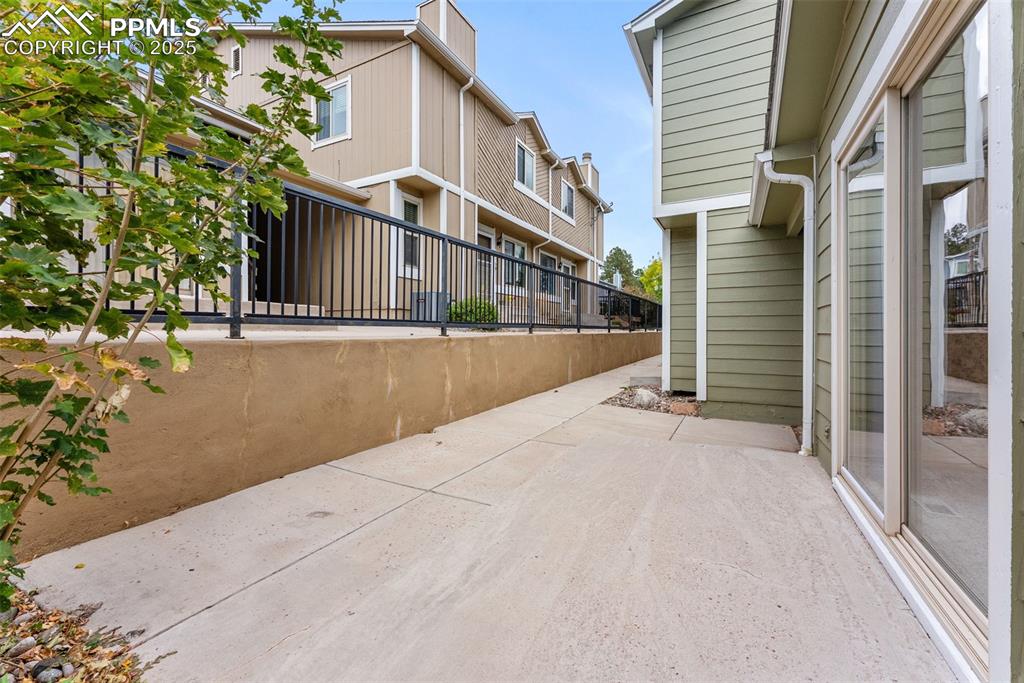 Image 25 of 30: Patio off of the dining area