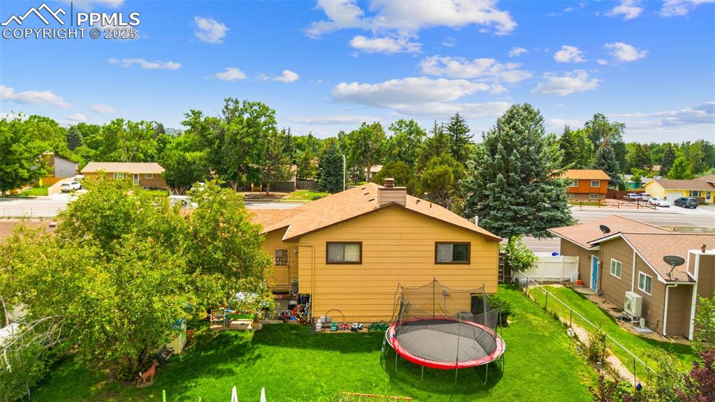 Image 37 of 40: Back of Structure