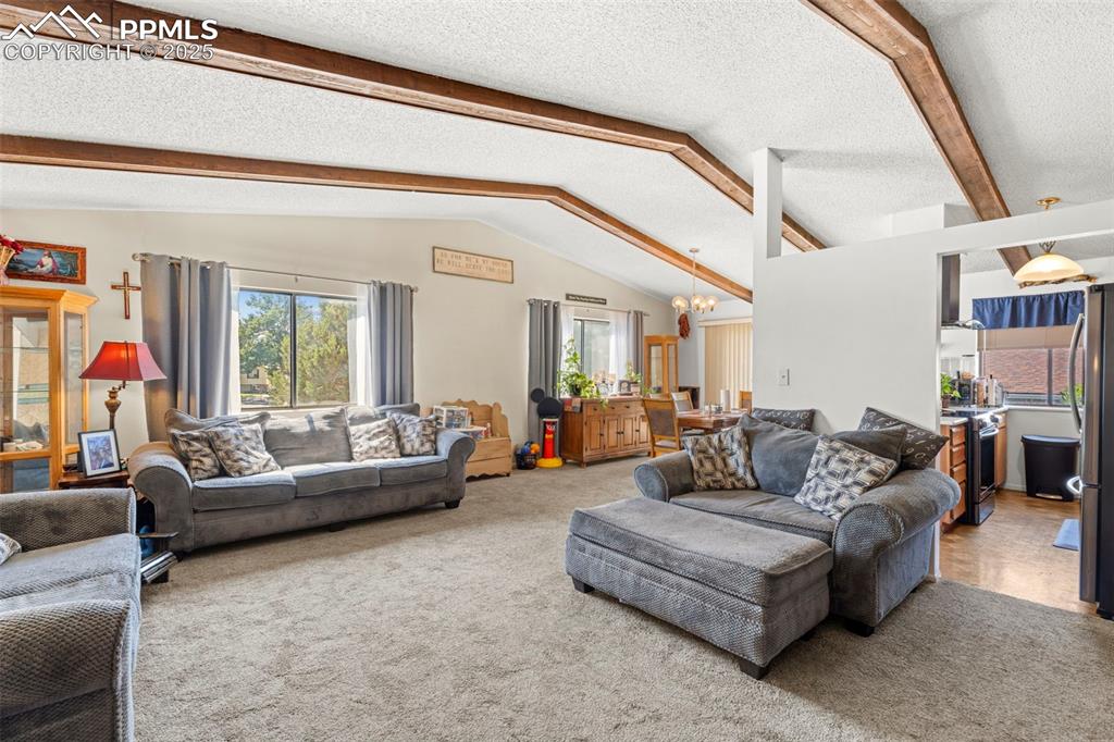 Image 6 of 40: Living Room