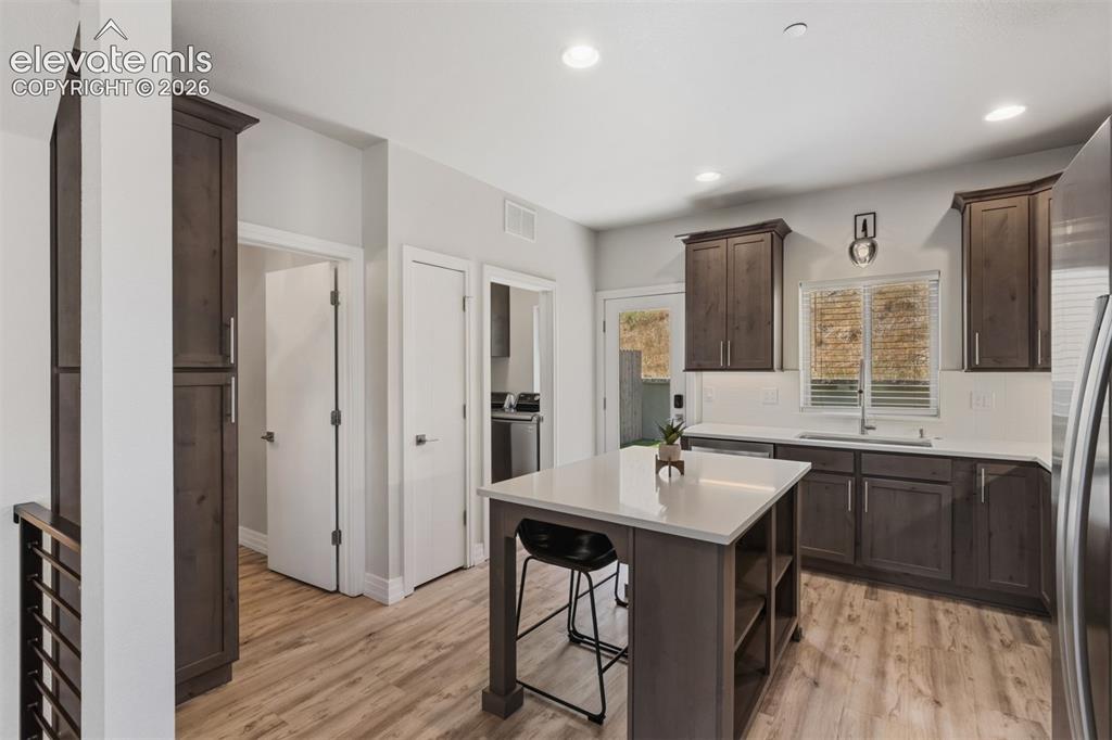 Image 11 of 42: Kitchen