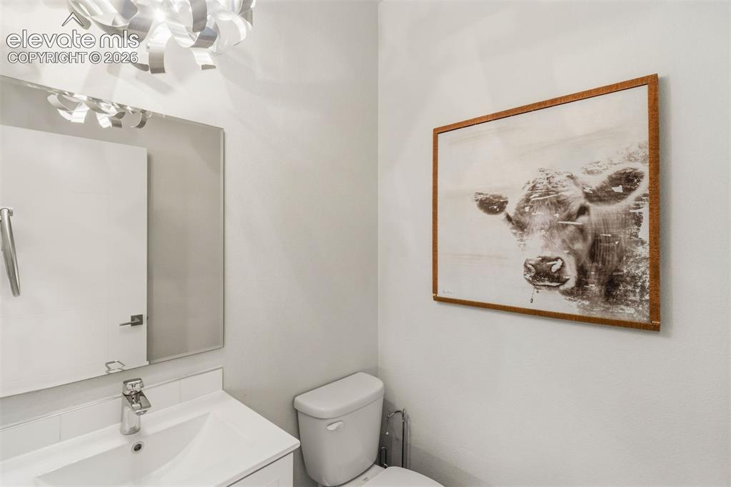 Image 12 of 42: Bathroom